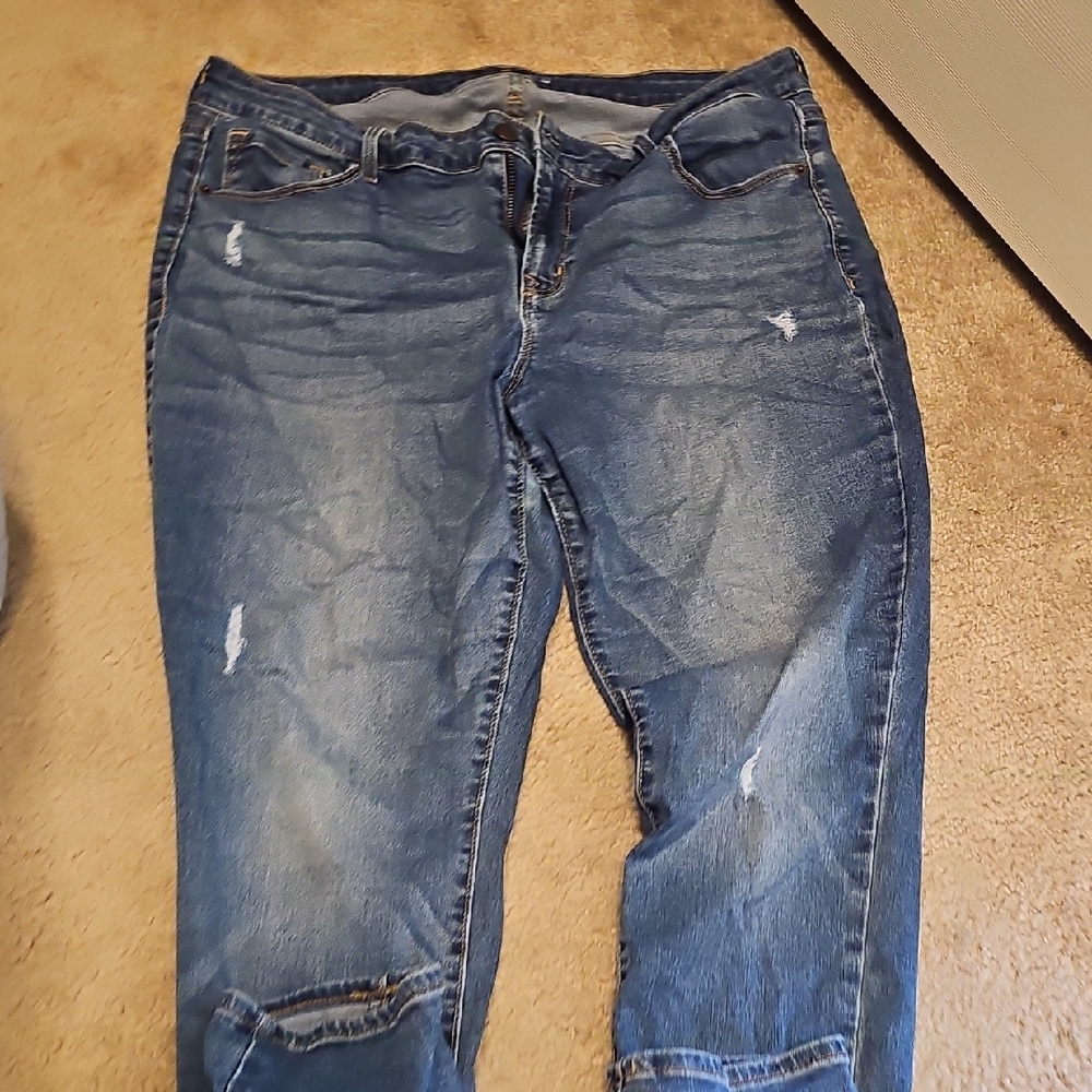 Old Navy Blue Distressed Ankle Jeans